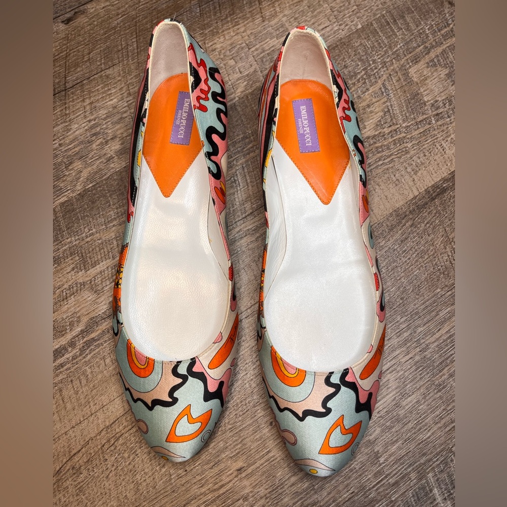 Emilio Pucci Silk Ballet Flats Size 38.5